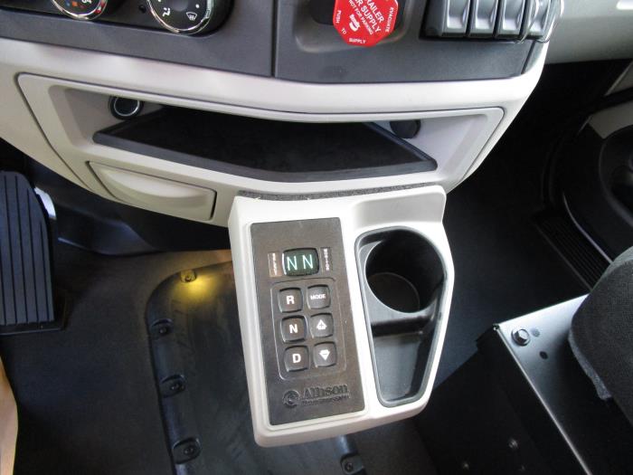 2026 Peterbilt 567-17