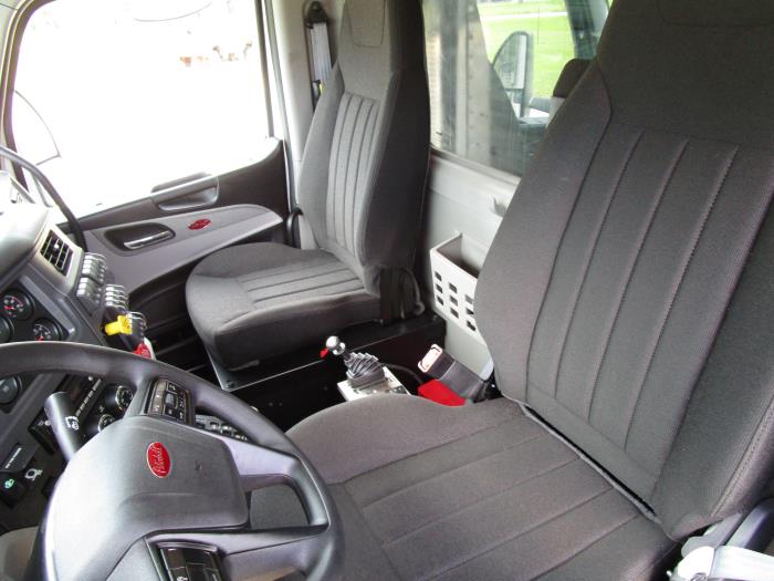 2026 Peterbilt 567-14