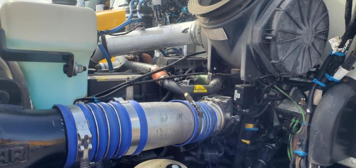 2020 Peterbilt 348-12