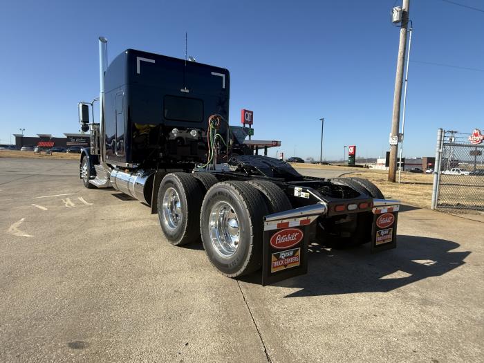 2026 Peterbilt 589-10