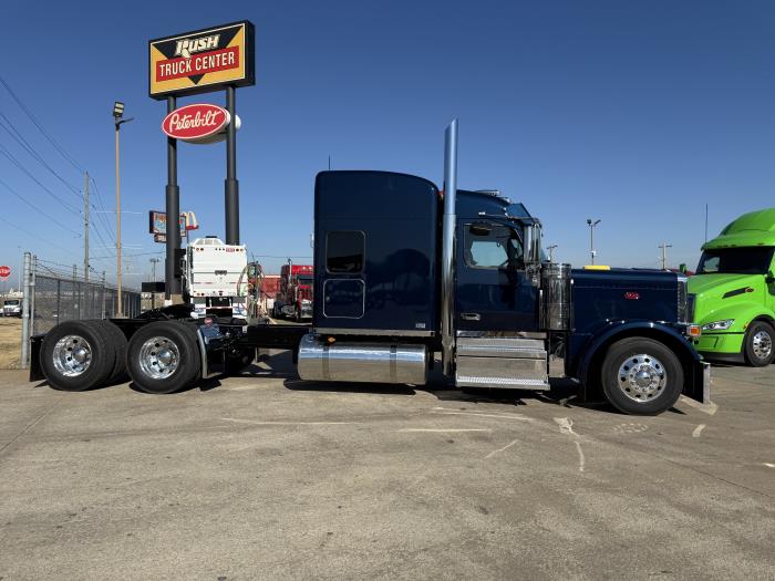2026 Peterbilt 589-23