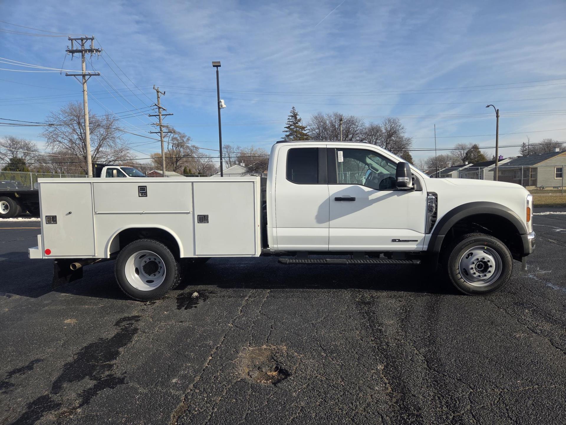 New 2026 Ford F-450 Super Cab Service Truck for sale #1958434 - photo 6