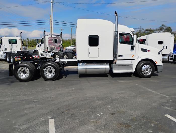 2020 Peterbilt 579-6