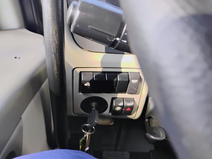 2020 Peterbilt 579-17