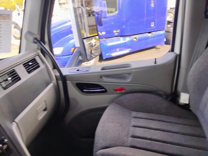 2020 Peterbilt 579-22
