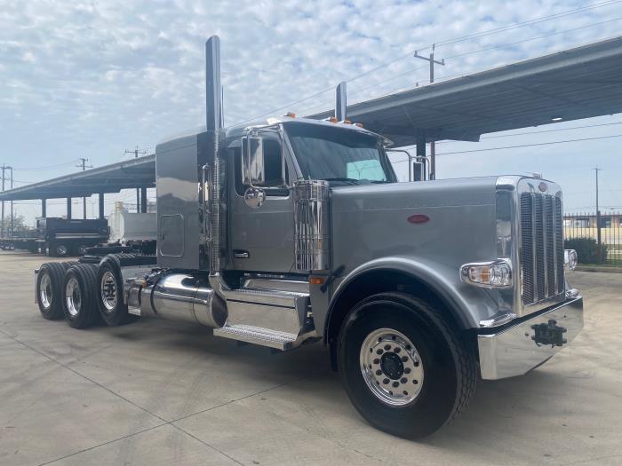 2026 Peterbilt 589-8