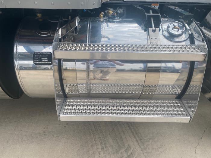 2026 Peterbilt 589-9