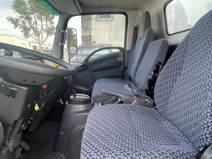 2025 Isuzu NPR-HD-12