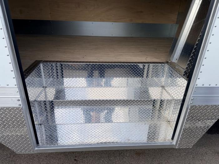 2026 Isuzu NPR-HD-21