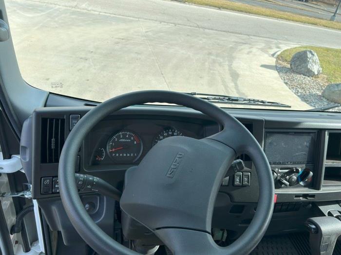 2025 Isuzu NPR-HD-10