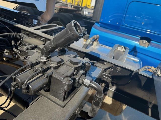 2021 Peterbilt 389-45