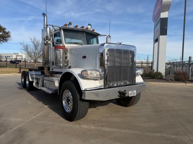 2020 Peterbilt 389-11
