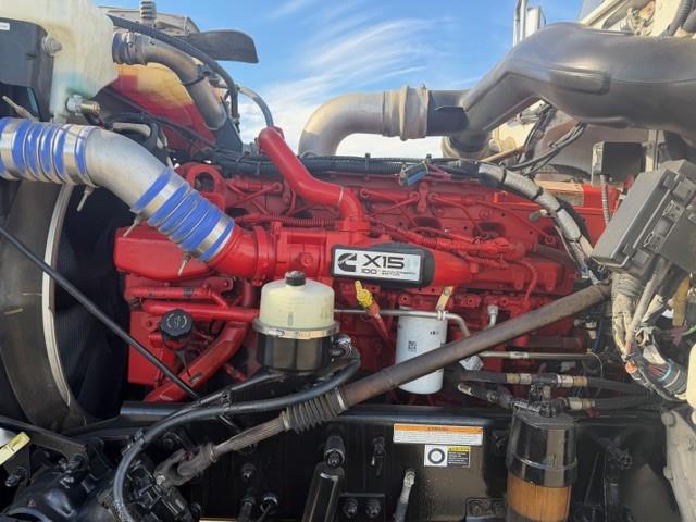 2020 Peterbilt 389-13