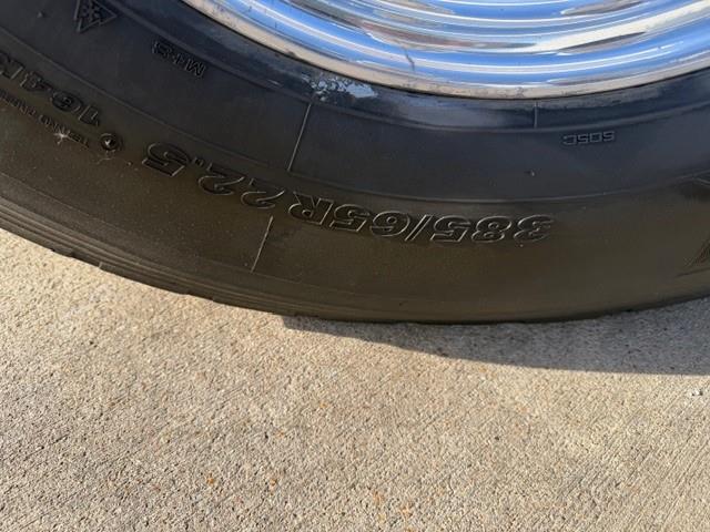 2020 Peterbilt 389-21