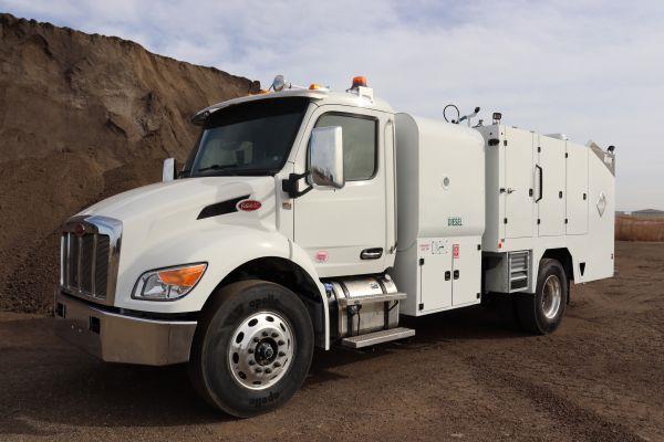 2025 Peterbilt 537-1