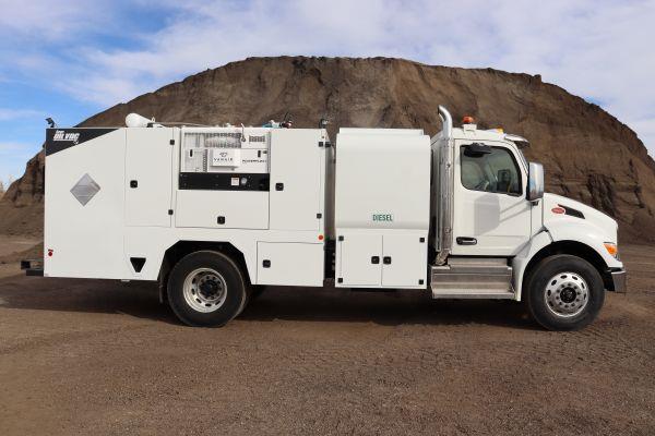 2025 Peterbilt 537-14