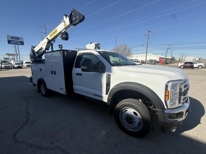 2025 Ford F-550-7