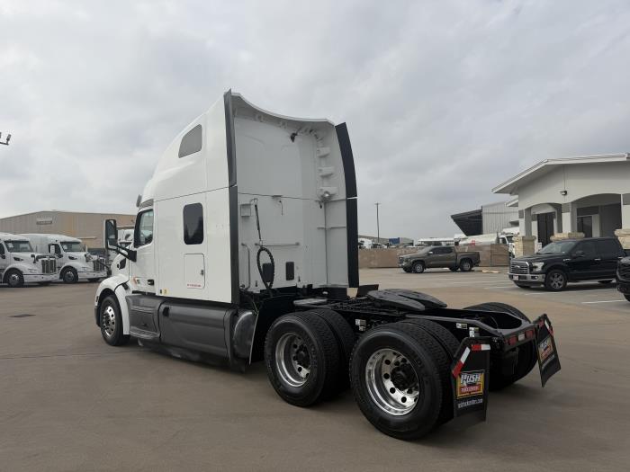 2021 Peterbilt 579-3