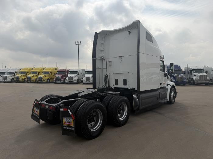 2021 Peterbilt 579-5