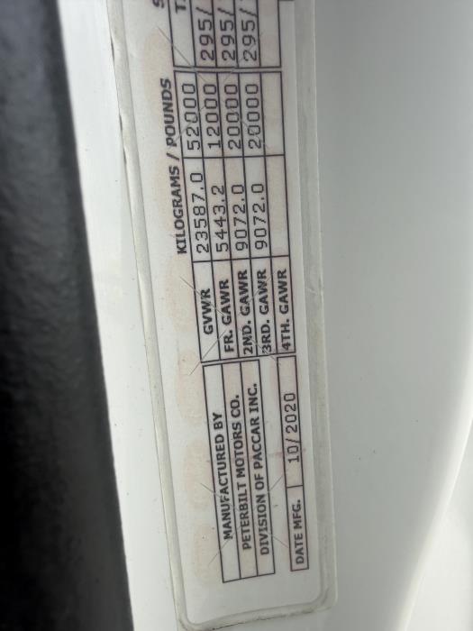 2021 Peterbilt 579-24