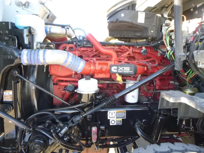 2020 Peterbilt 567-16