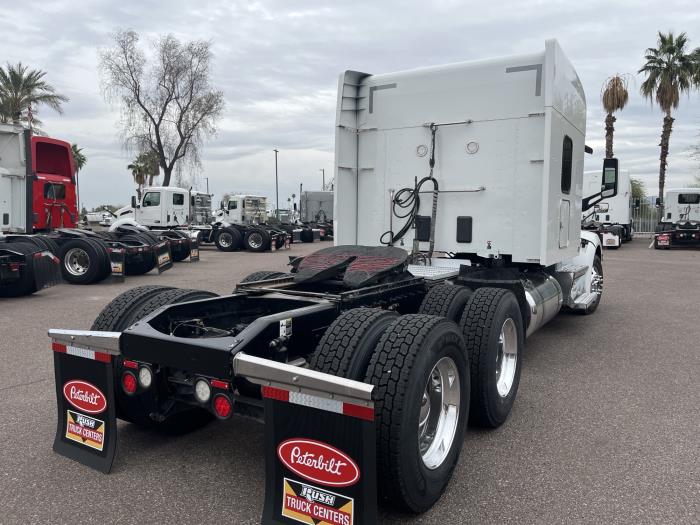 2022 Peterbilt 579-3