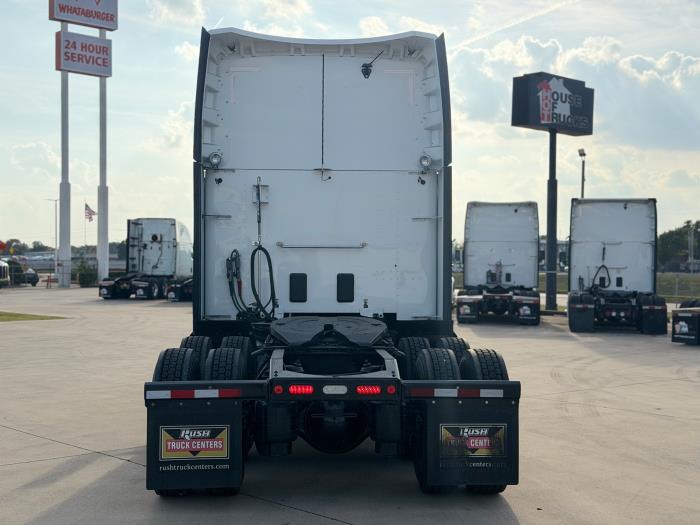 2021 Peterbilt 579-4