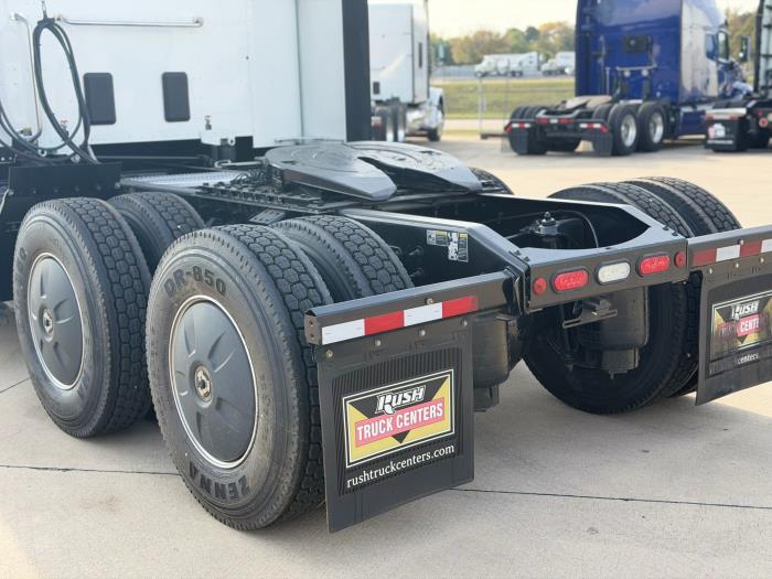 2021 Peterbilt 579-10