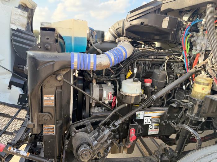 2021 Peterbilt 579-12