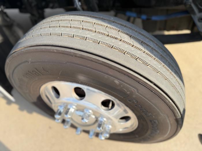 2021 Peterbilt 579-13