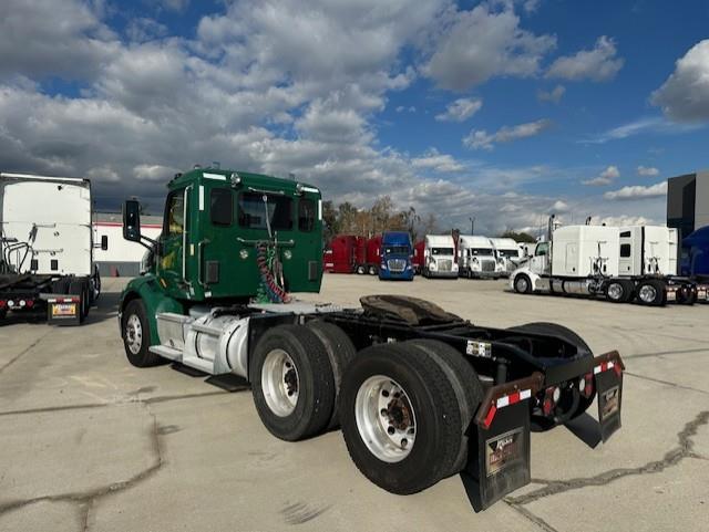 2019 Peterbilt 579-9