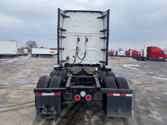 2024 Freightliner Cascadia-3