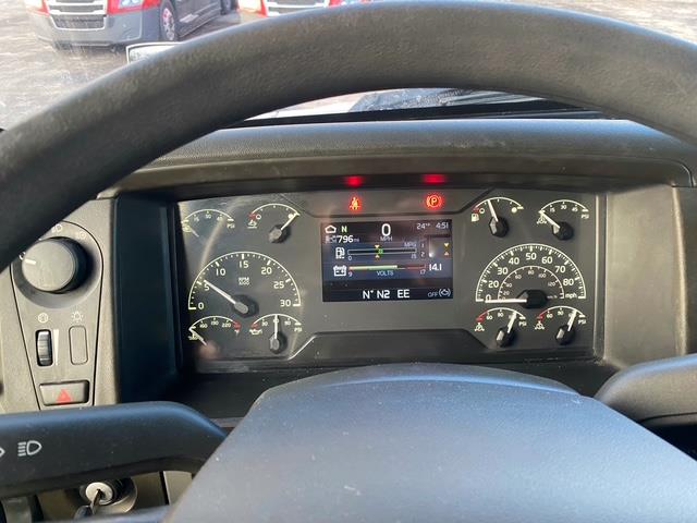 2024 Volvo VNL64T860-17