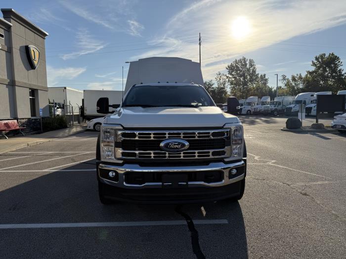2026 Ford F-550-2