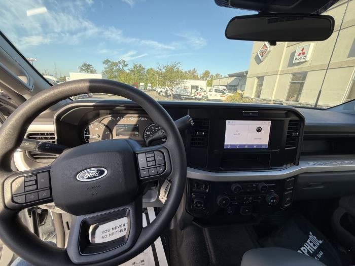 2026 Ford F-550-40