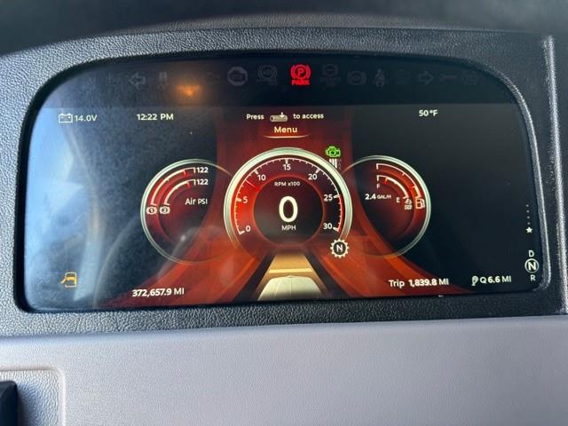 2022 Peterbilt 389-9