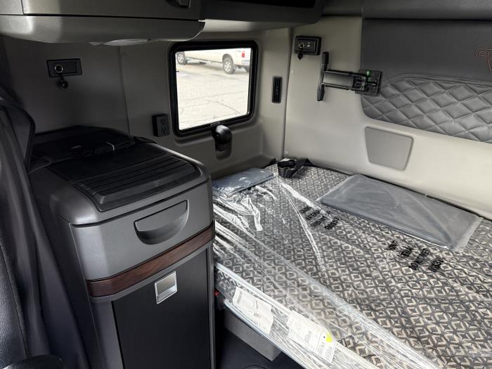 2026 International LT625-20