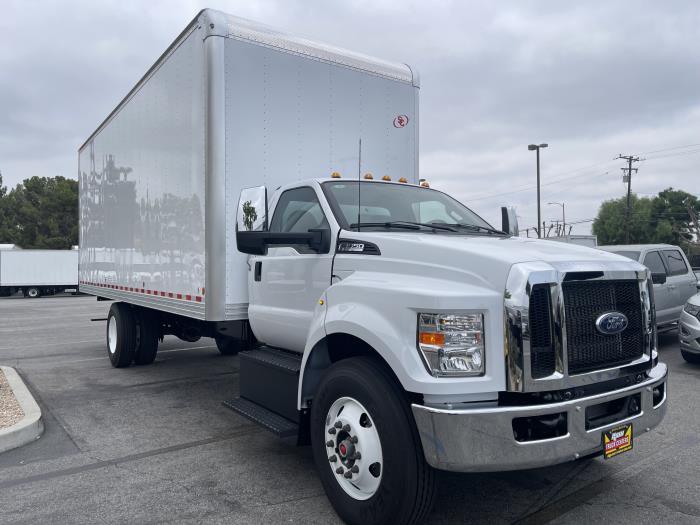 2026 Ford F-750-5