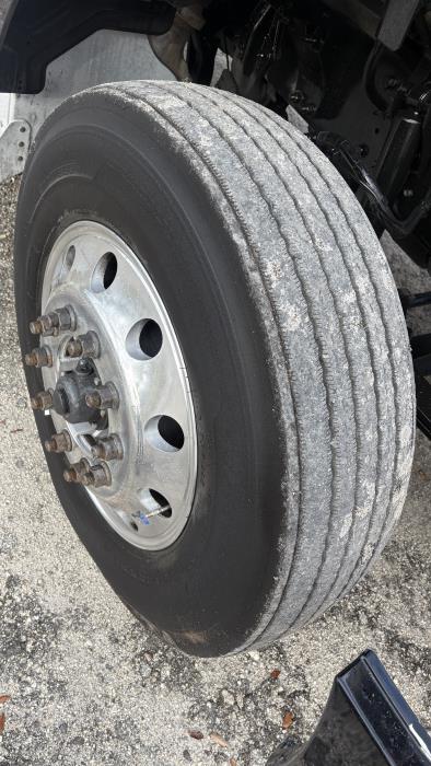 2022 Peterbilt 579-21