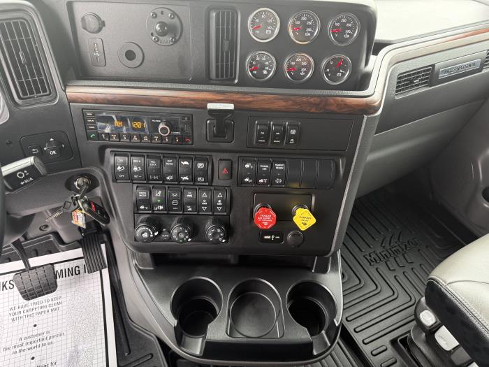 2026 International LT625-16