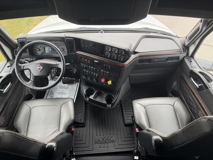 2026 International LT625-24