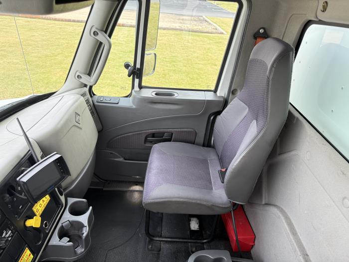 2019 International 4300-14