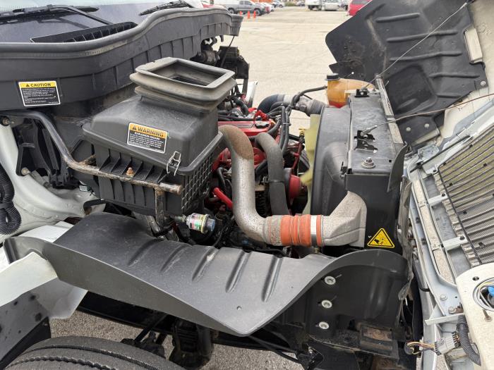 2019 International 4300-28