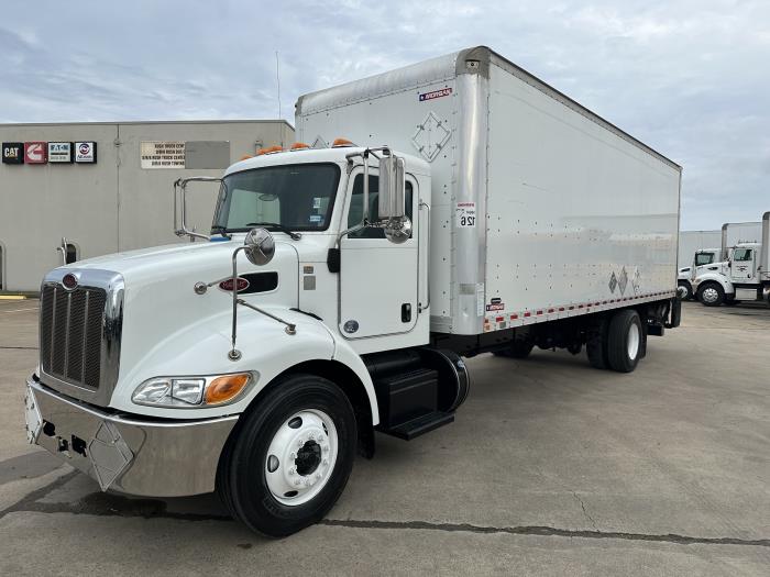 2020 Peterbilt 337-0