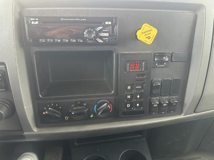 2020 Peterbilt 337-7