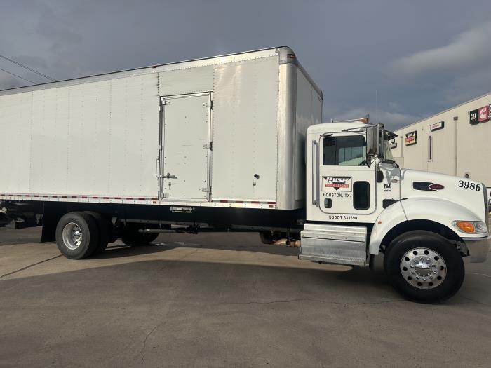 2020 Peterbilt 337-3