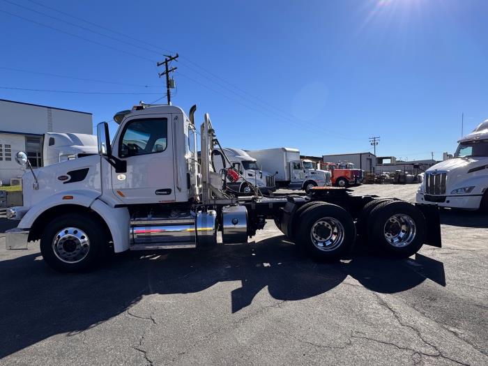 2020 Peterbilt 567-7