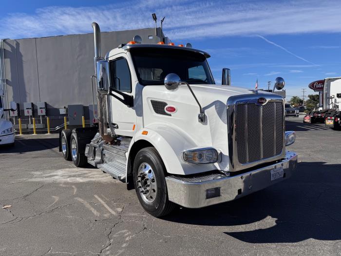 2020 Peterbilt 567-2