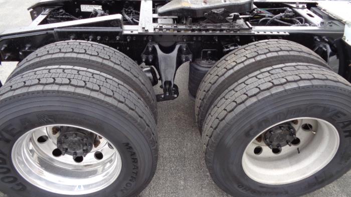 2020 International LT625-9