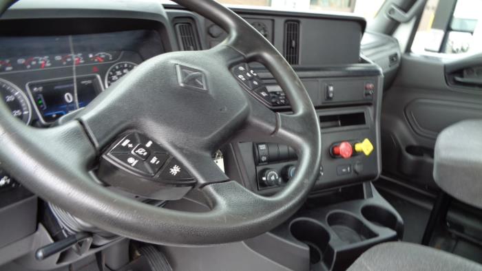 2020 International LT625-19